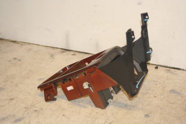 1999 VOLVO C70 2.4 PETROL. CENTRE CONSOLE WOOD TRIM - Image 2