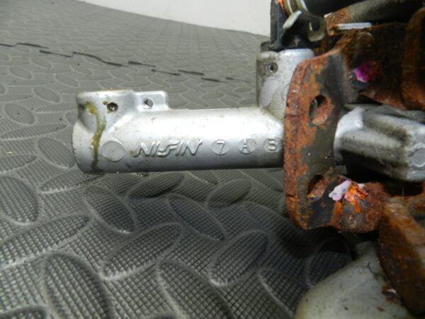 148 2007 HONDA CRV MK3. CLUTCH PEDAL AND MASTER CYLINDER - Image 4