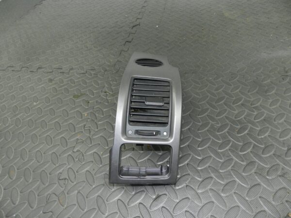 148 2007 HONDA CRV MK3. DASH BOARD AIR VENT