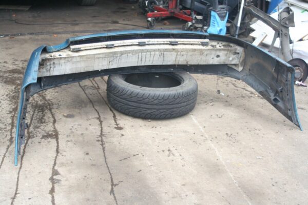 1999 VOLVO C70 2.4 PETROL. REAR BUMPER IN TURQUOISE - Image 4
