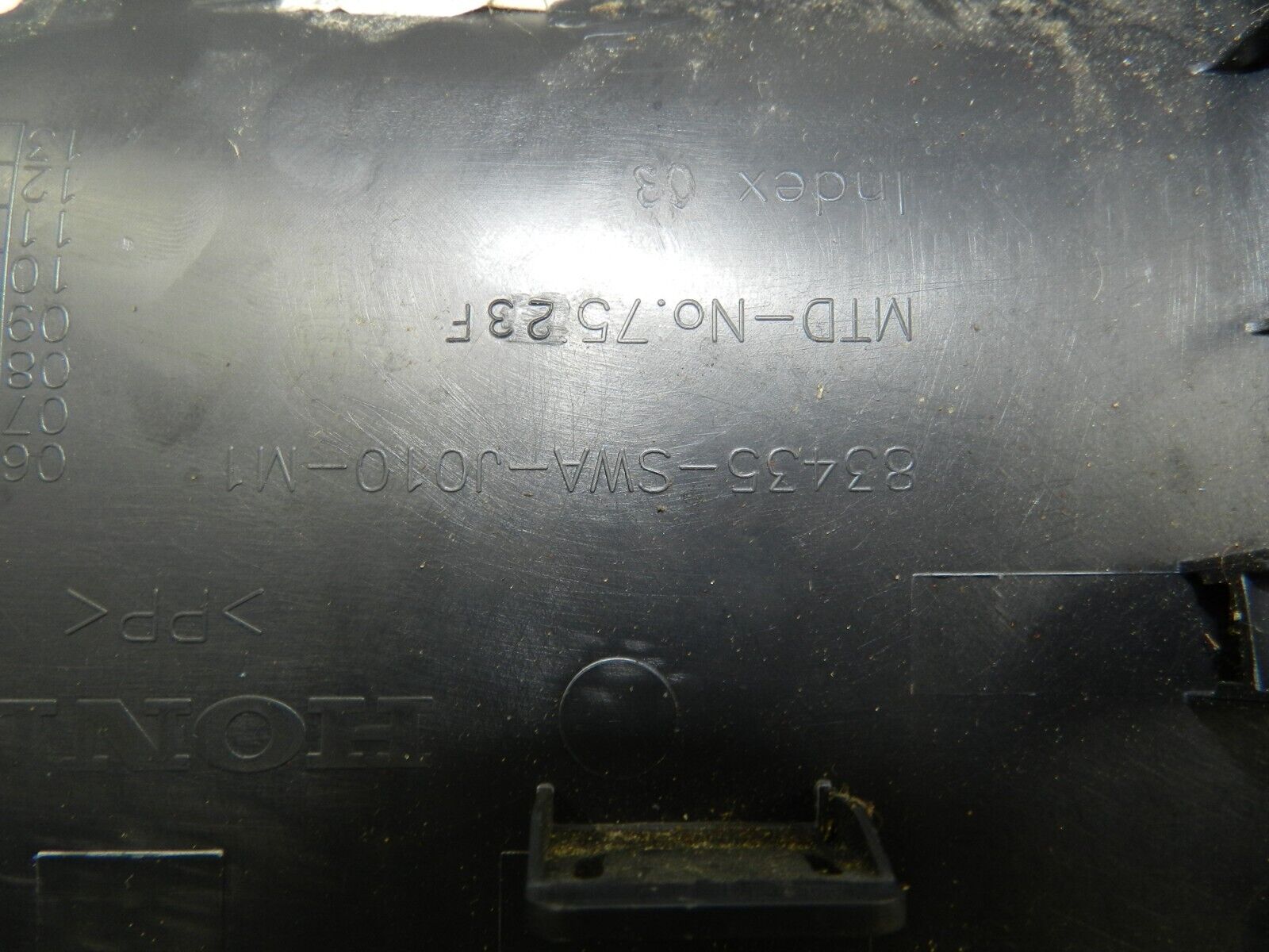 148 2007 HONDA CRV MK3. 83435SWA STEERING COLUMN COWLING TOP - Image 3