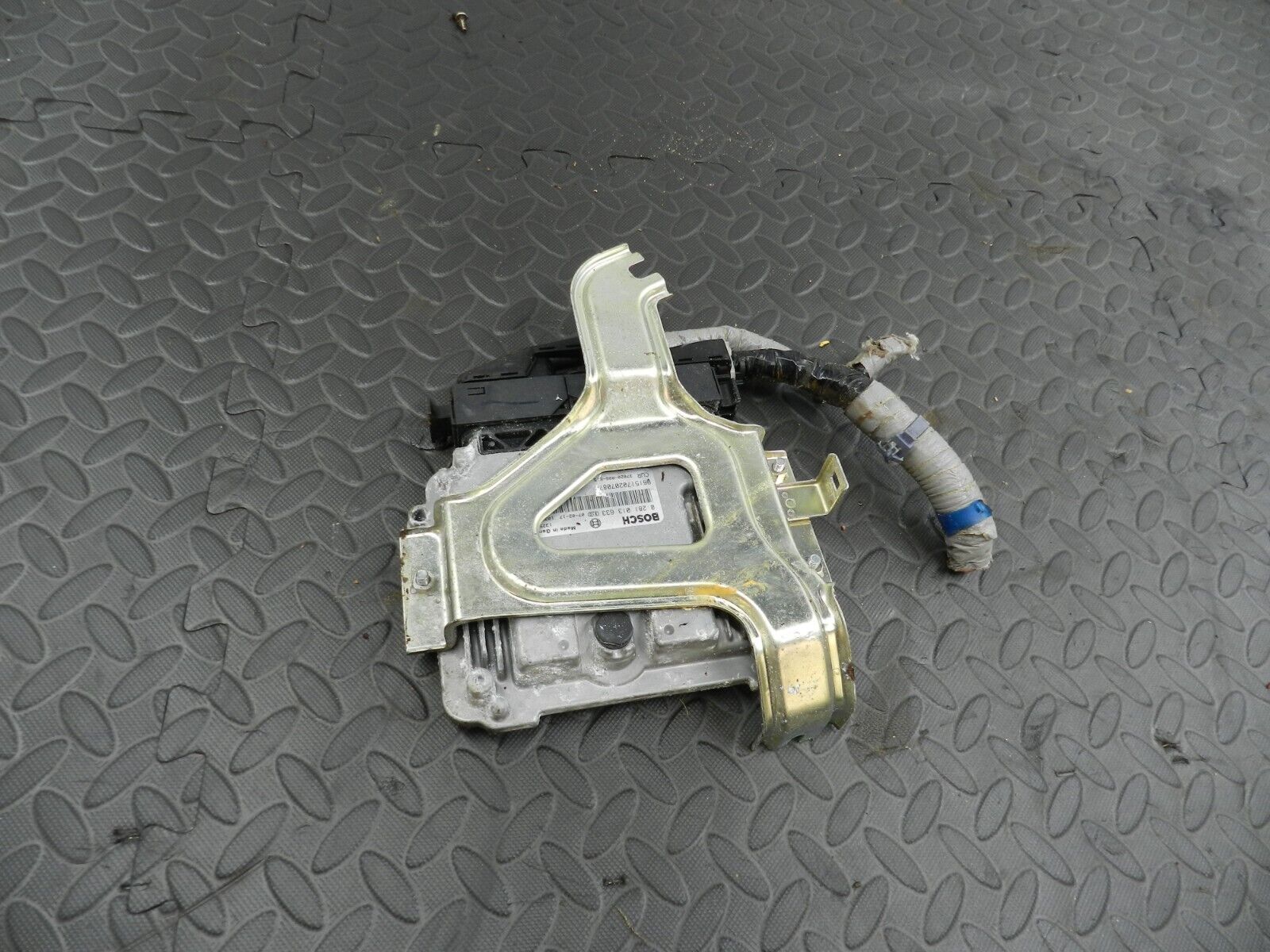 148 2007 HONDA CRV MK3. 0281013633 ENGINE ECU MODULE 2.2 N22A2