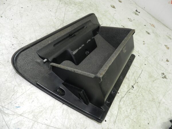 134. 1997-2002 JAGUAR XJ8. GLOVE BOX LID - Image 2
