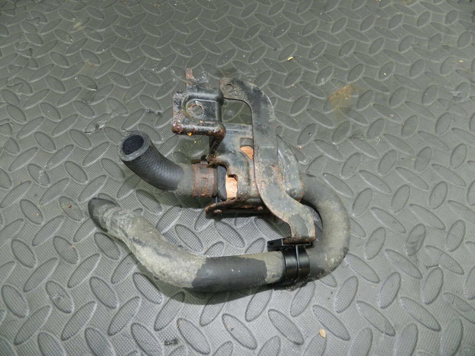 148 2007 HONDA CRV MK3. WATER VALVE AUXILLARY PUMP - Image 3