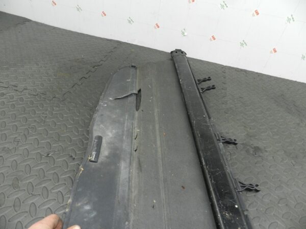 148 2007 HONDA CRV MK3. RETRACTABLE LOAD COVER PARCEL SHELF DAMAGED - Image 3