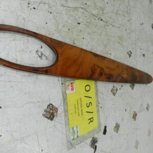 134. 1997-2002 JAGUAR XJ8. DRIVER SIDE REAR DOOR WOOD TRIM