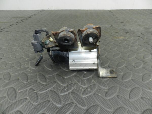 148 2007 HONDA CRV MK3. AIR CON CONDITIONING PIPE VALVE