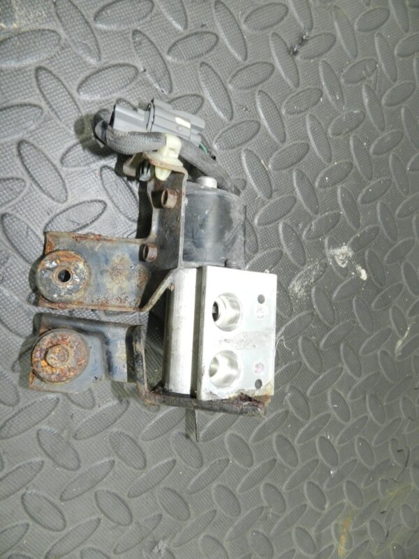 148 2007 HONDA CRV MK3. AIR CON CONDITIONING PIPE VALVE - Image 2