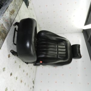 134. 1997-2002 JAGUAR XJ8. DRIVER SIDE FRONT BLACK LEATHER SEAT