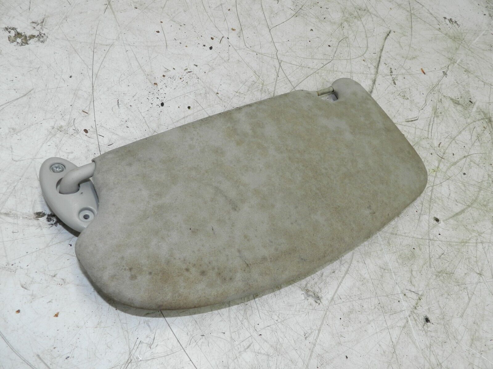 2008 FORD FOCUS CC CONVERTIBLE. DRIVER SIDE SUN VISOR