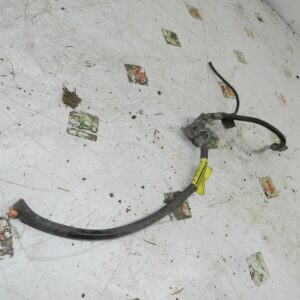 (126) RENAULT CLIO MK3 FACELIFT. NEGATIVE BATTERY STRAP TERMINAL