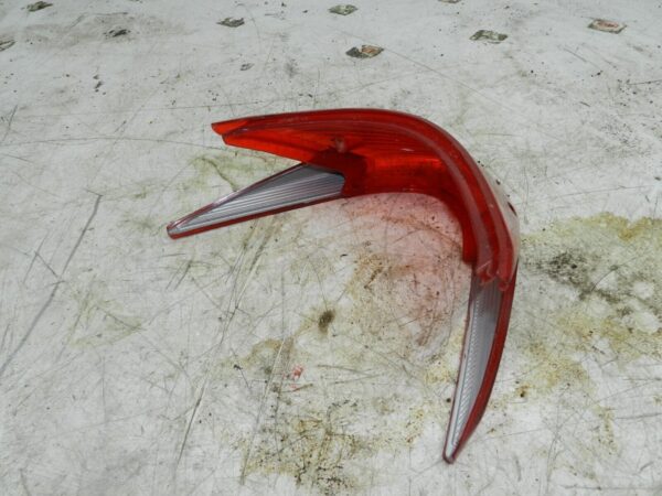 (140) HONDA NSC 110 E-E MOPED.  REAR BRAKE LIGHT LENS - Image 2