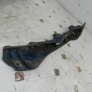 (126) RENAULT CLIO MK3 FACELIFT. WING FRAME MOUNT BRACKET