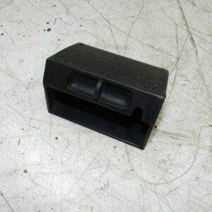 2008 FORD FOCUS CC CONVERTIBLE. ASH TRAY