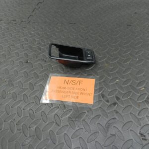 151. 2008 FORD FOCUS MK2 TITANIUM PASSENGER SIDE FRONT WINDOW SWITCH HANDLE TRIM