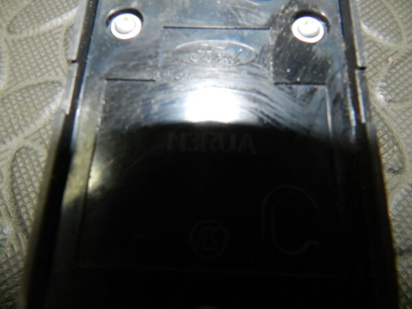151. 2008 FORD FOCUS MK2 TITANIUM. DRIVER SIDE FRONT WINDOW SWITCH - Image 5