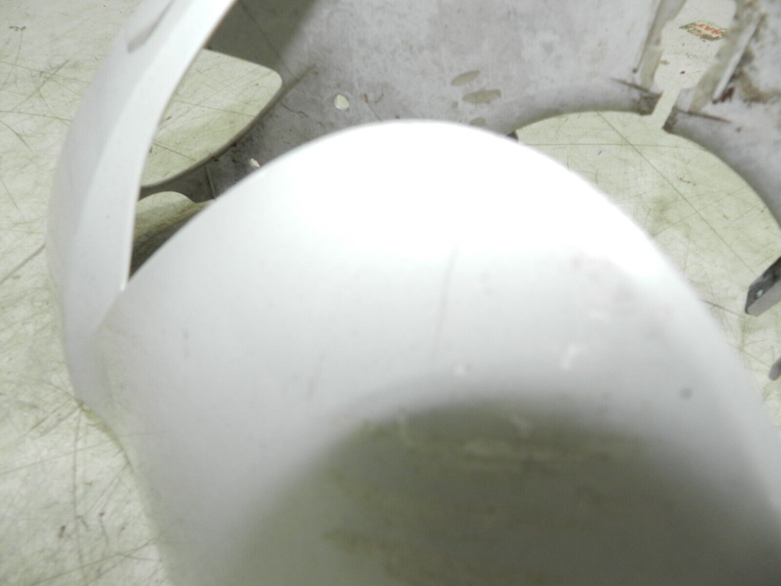 (140) HONDA NSC 110 E-E MOPED. PLASTIC TRIM PANEL FRONT IN WHITE FAIRING - Image 2