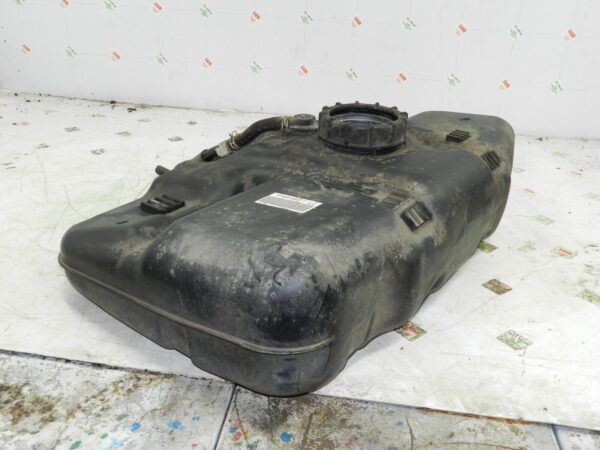(129) 2005 HONDA JAZZ. PETROL FUEL TANK