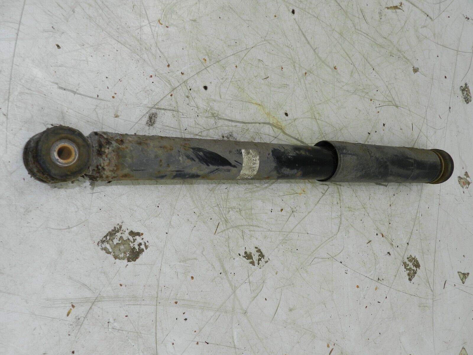 (129) 2005 HONDA JAZZ. REAR SHOCK ABSORBER - Image 2