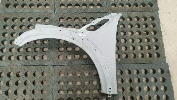 Mini Countryman 2014 1.6 Front Left Side Wing N/S White 2641P13H13