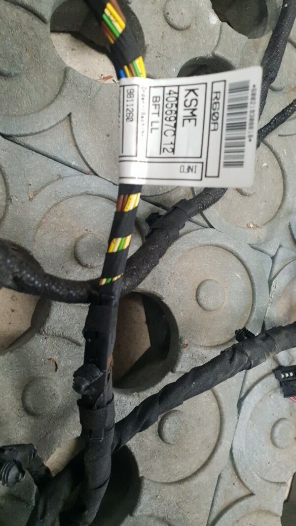 Mini Countryman 2014 Passenger Side Front N/S/F Door Wiring Loom 9811218 - Image 4