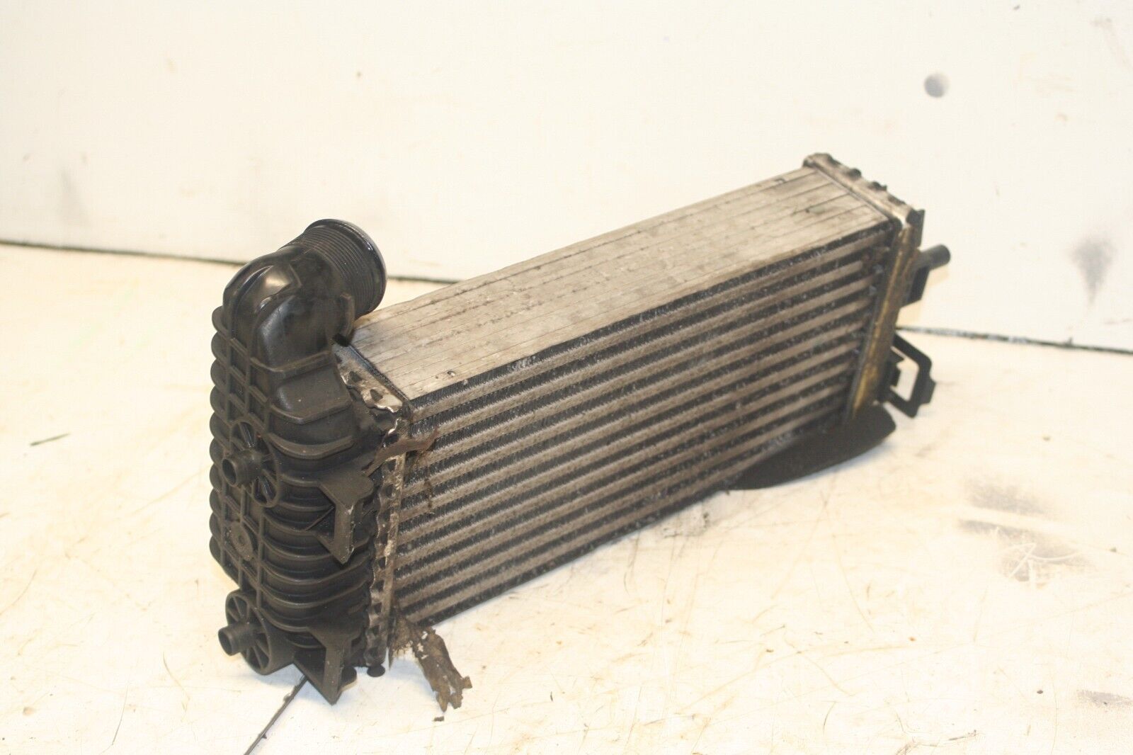 2014 FORD FOCUS MK3. BOOST INTERCOOLER BV61 9L440-CJ - Image 2