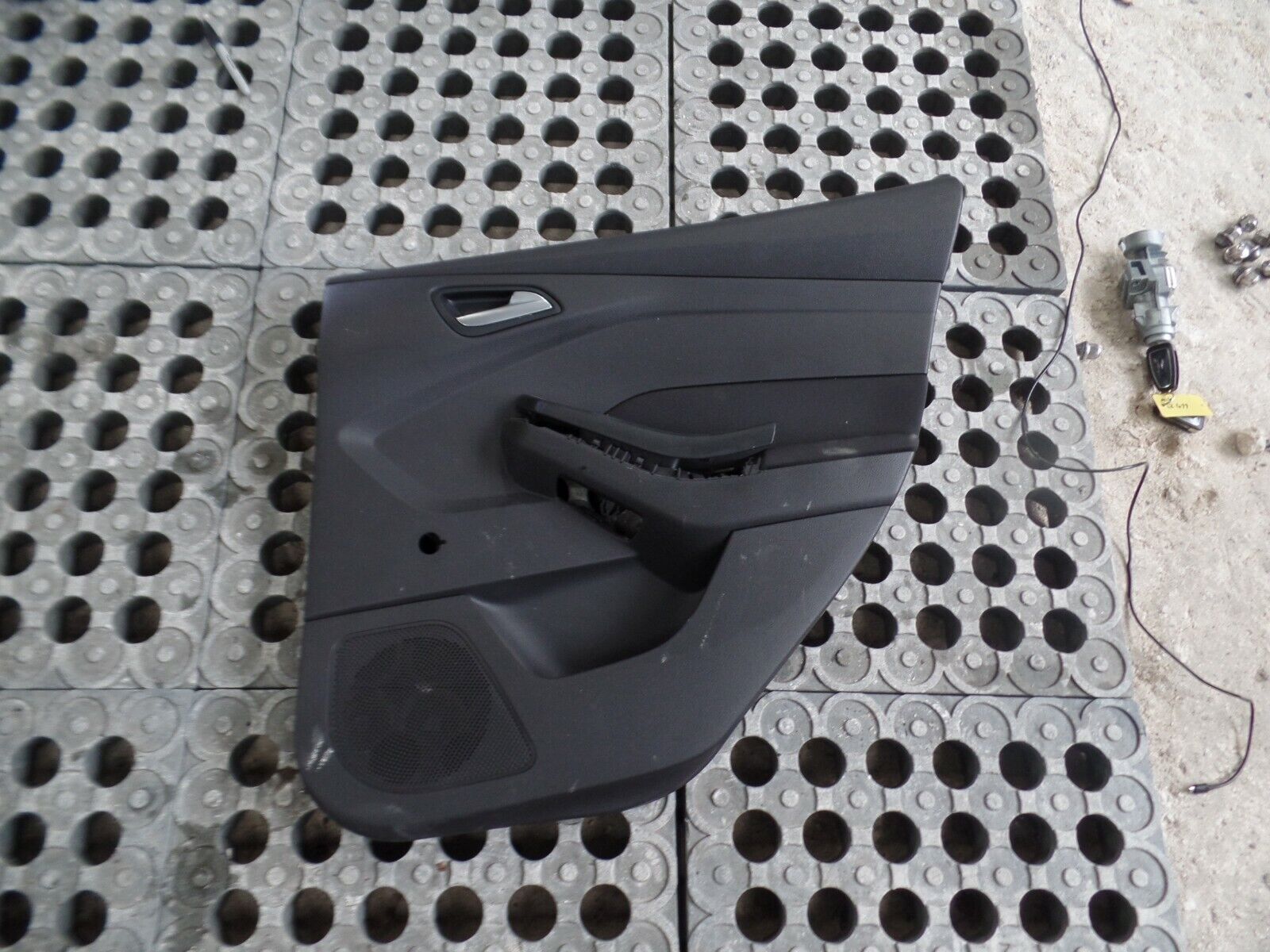2013 Ford Focus 1.0 Petrol Ecoboost Drivers Rear O/S/R Door Card