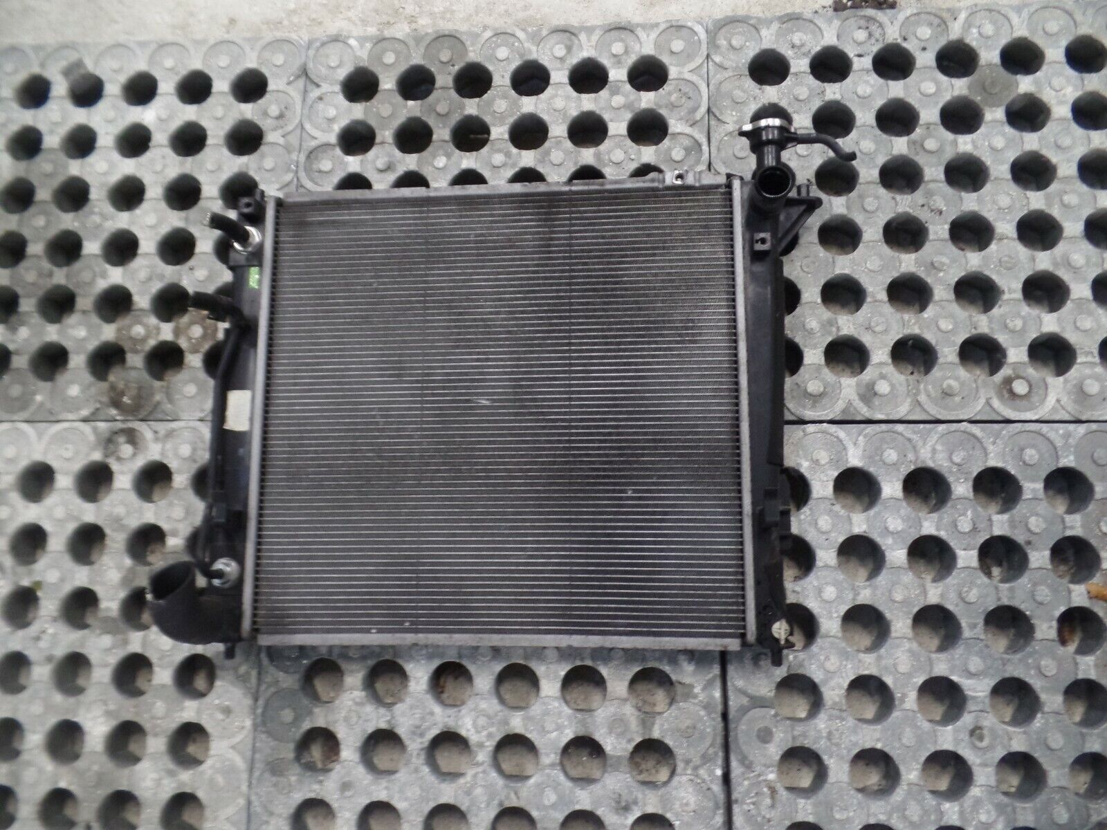 2010 MK2 2.2 CRDi Hyundai Santa Fe – Cooling System Radiator