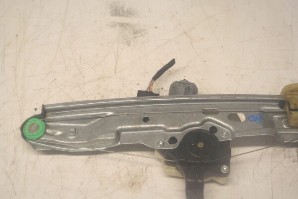 2014 FORD FOCUS MK3. DRIVER SIDE REAR WINDOW REGULATOR - Image 3