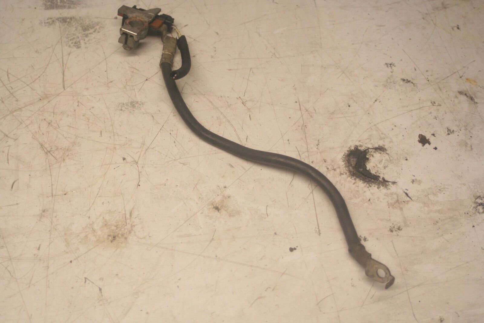 2014 FORD FOCUS MK3. NEGATIVE EARTH CABLE TERMINAL