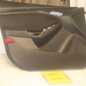 2014 FORD FOCUS MK3. PASSENGER SIDE FRONT DOOR CARD