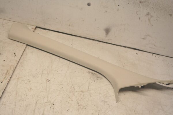 2014 FORD FOCUS MK3. PASSENGER SIDE A PILLAR TRIM - Image 2