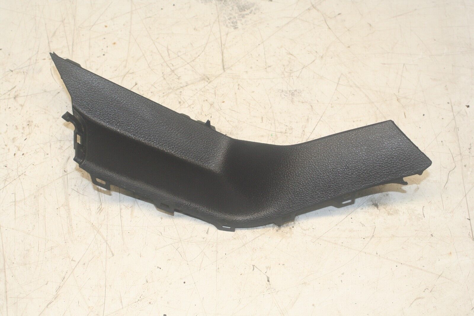 2014 FORD FOCUS MK3. PLASTIC TRIM
