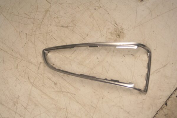 2014 FORD FOCUS MK3. HEATER BLOWER VENT SURROUND / CHROME