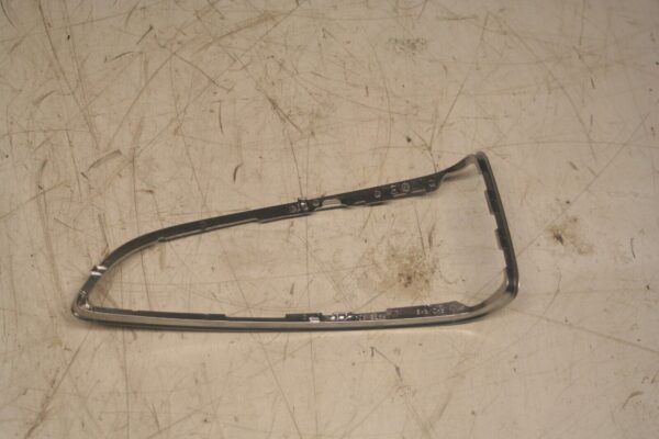 2014 FORD FOCUS MK3. HEATER BLOWER VENT SURROUND / CHROME - Image 2