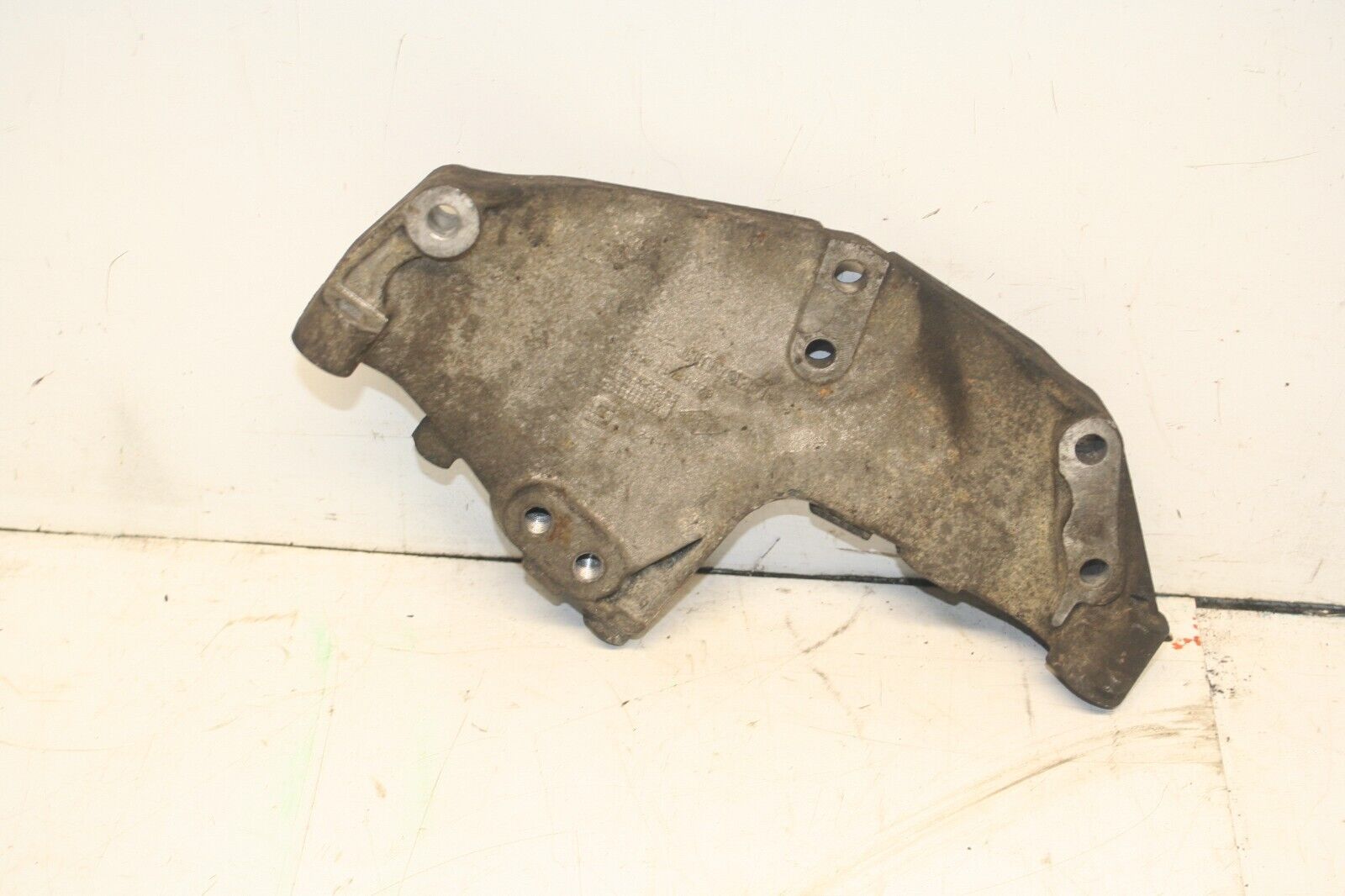 VAUXHALL VIVARO / RENAULT TRAFFIC. ENGINE MOUNT - Image 3