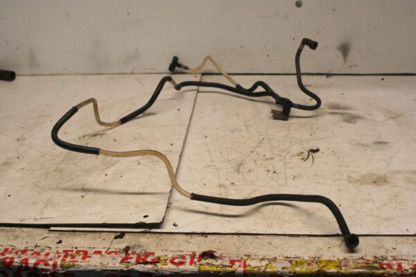 VAUXHALL VIVARO / RENAULT TRAFFIC. DIESEL FUEL PIPES