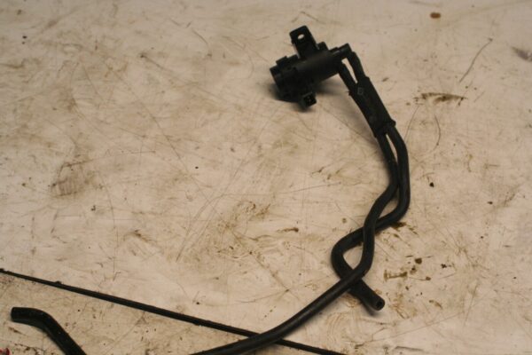 VAUXHALL VIVARO / RENAULT TRAFFIC. VACUUM SOLENOID - Image 2