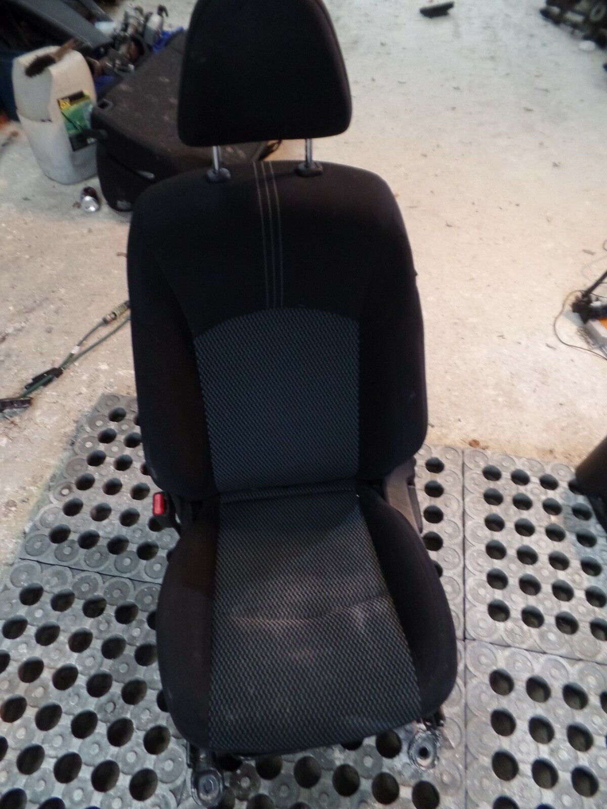 MK2 Nissan Note 2015 – Passenger Seat N/S Cloth