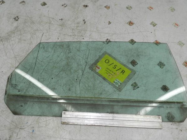 134. 1997-2002 JAGUAR XJ8. DRIVER SIDE REAR WINDOW GLASS