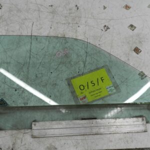 134. 1997-2002 JAGUAR XJ8. DRIVER SIDE FRONT WINDOW GLASS