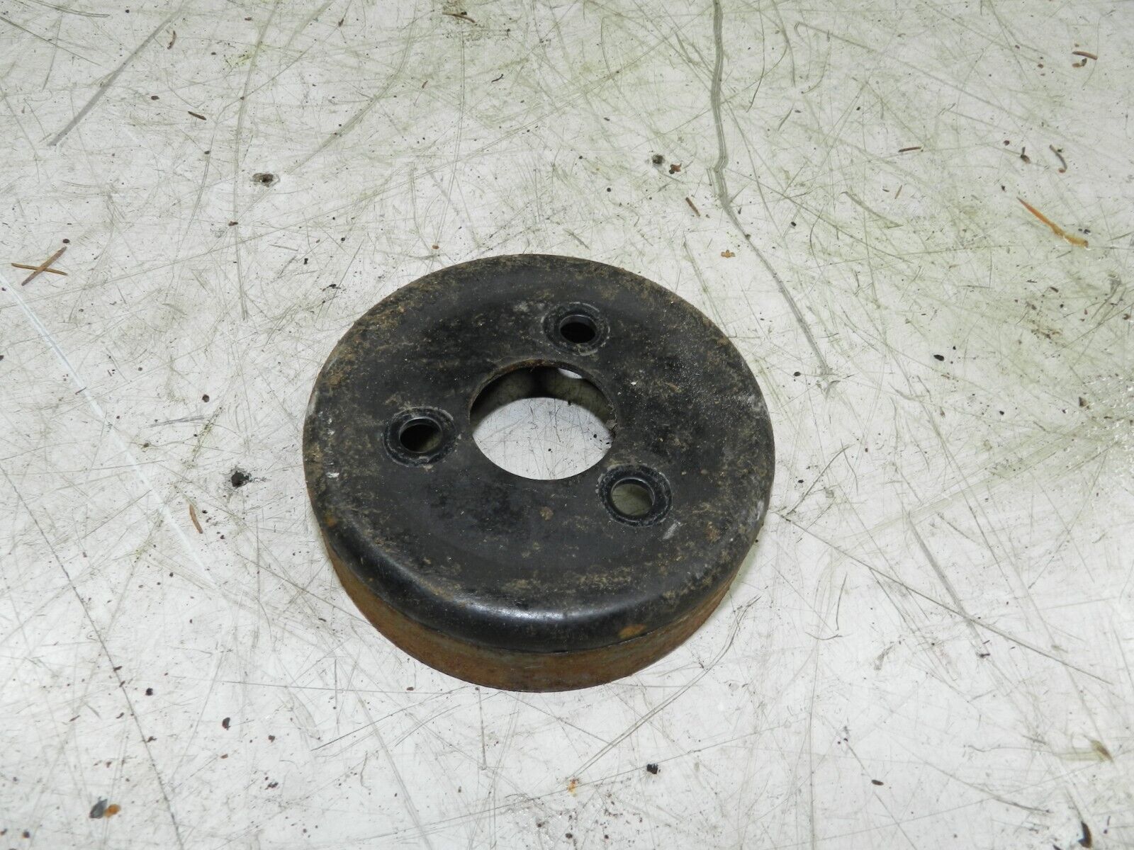 2008 FORD FOCUS CC CONVERTIBLE. PUMP PULLEY