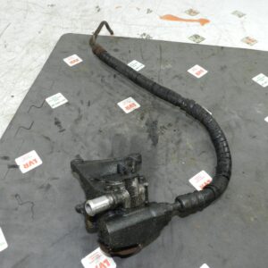 134. 1997-2002 JAGUAR XJ8. POWER STEERING PUMP