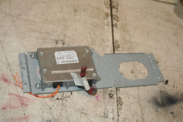 2006 MERCEDES BENZ C CLASS W203. ECU BLUETOOTH CONTROL MOTOROLA - Image 2