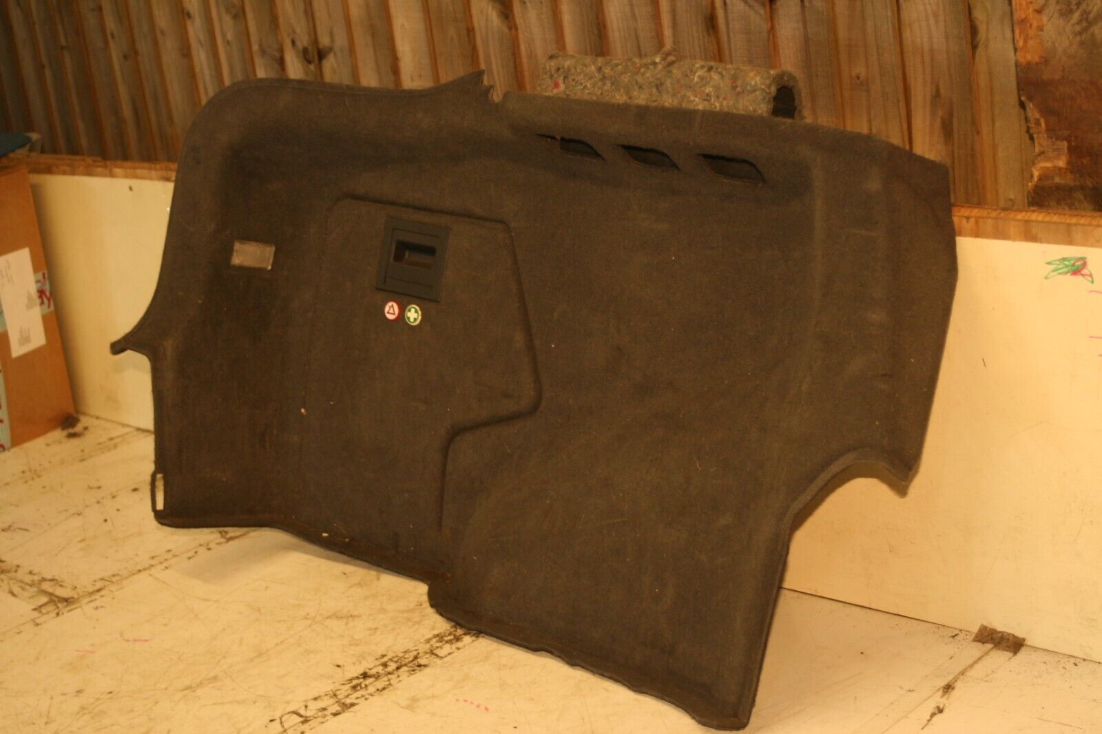 2008 VAUXHALL VECTRA C, 2.2 PETROL. BOOT COWLING SIDE TRIM FAIRING - Image 2