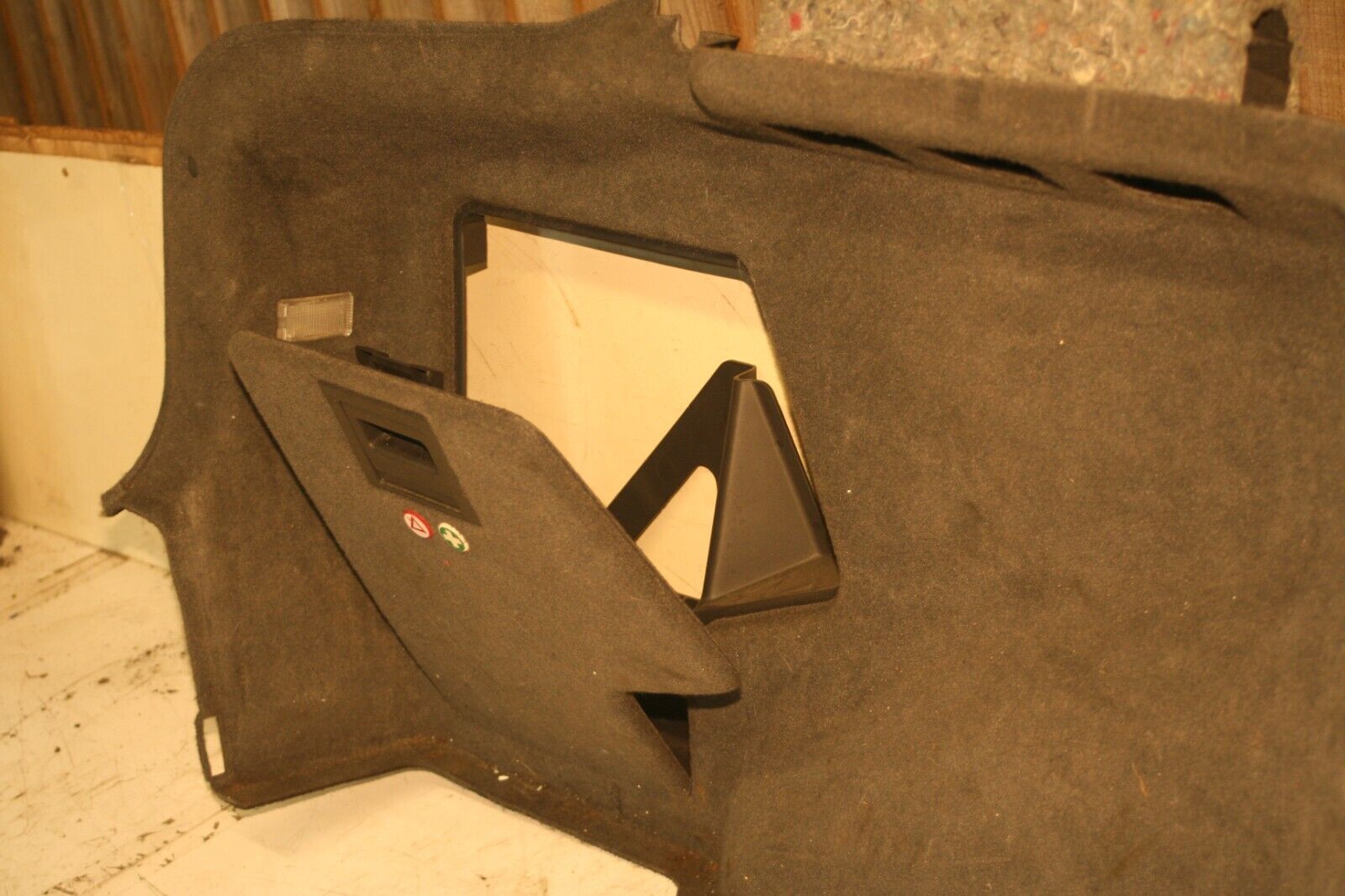 2008 VAUXHALL VECTRA C, 2.2 PETROL. BOOT COWLING SIDE TRIM FAIRING - Image 3