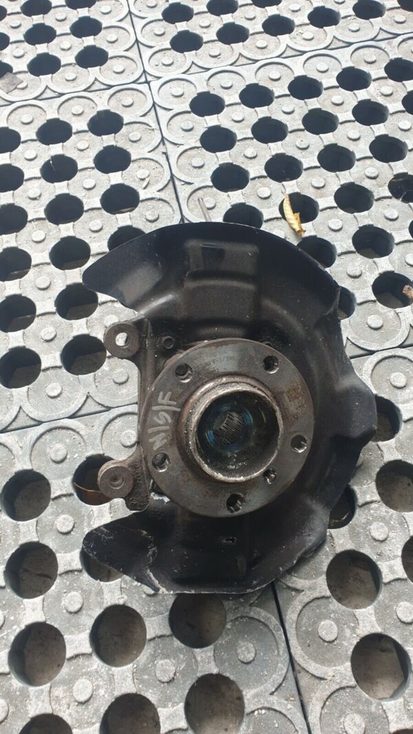 Mini Countryman 2014 R60 - N/S/F Passenger Side Hub / Bearing