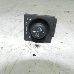 2006 LAND ROVER FREELANDER 1 FACELIFT TD4 L314. WING MIRROR SWITCH