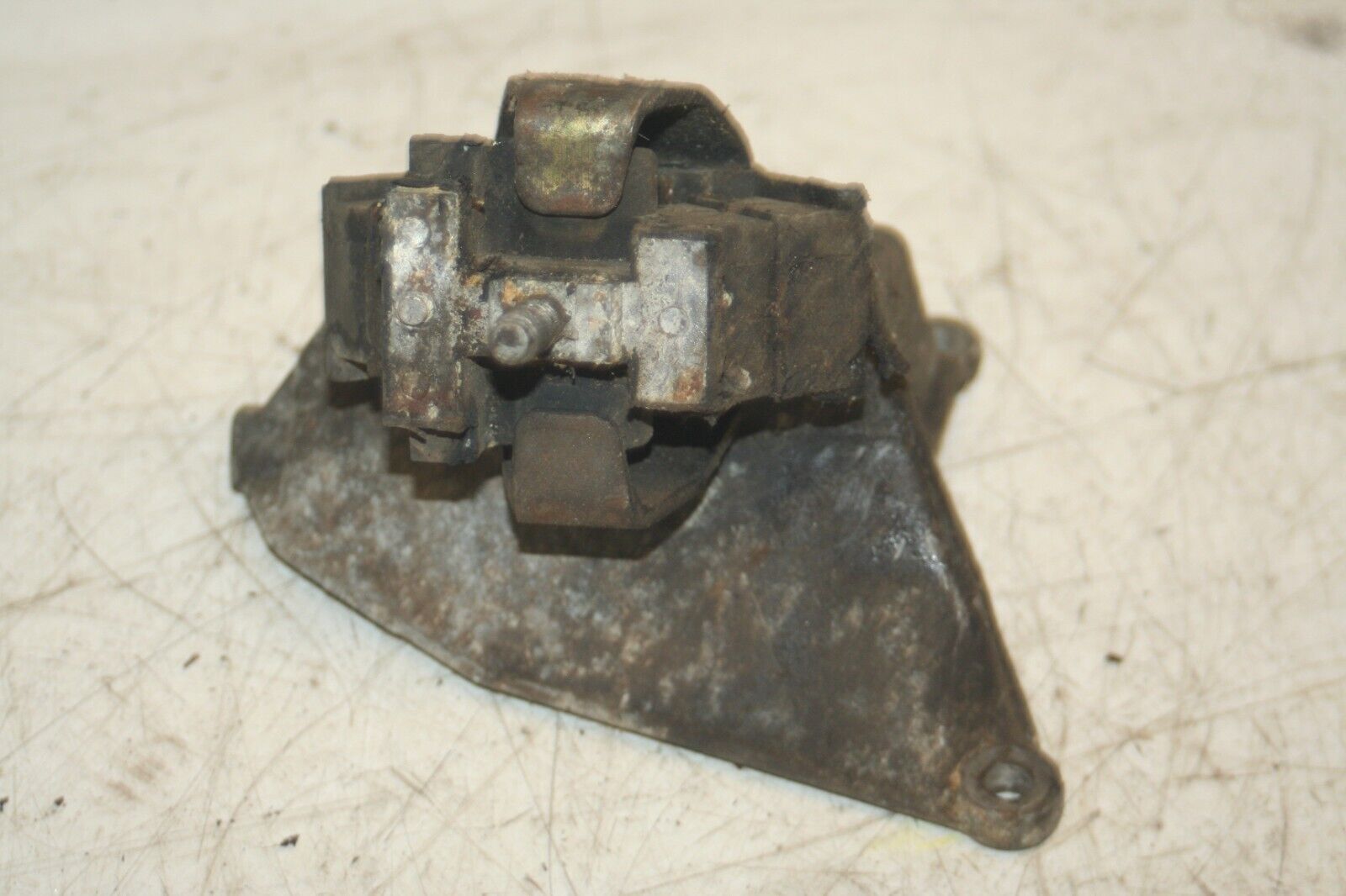 MAZDA MX5 MK1. ENGINE MOUNT - Image 2