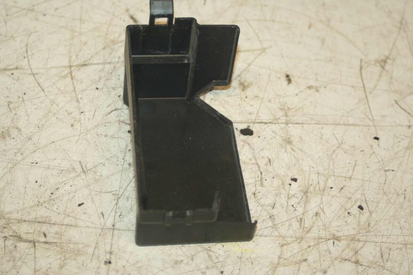 MAZDA MX5 MK1. FUSE BOX COVER LID - Image 2